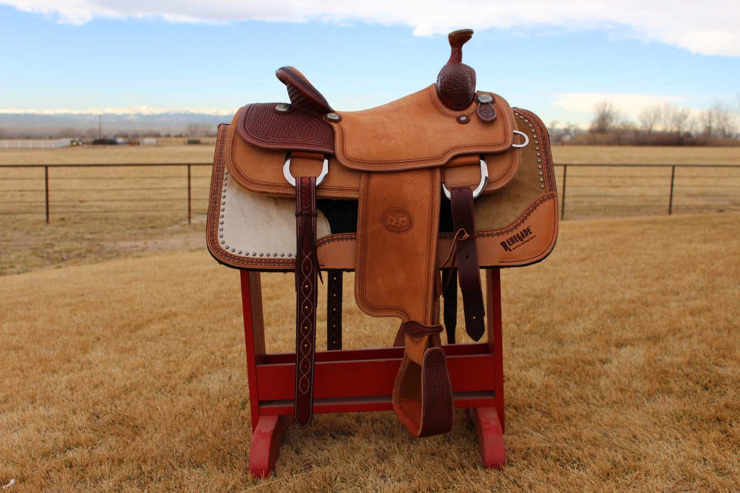 Constructing a Western Saddle