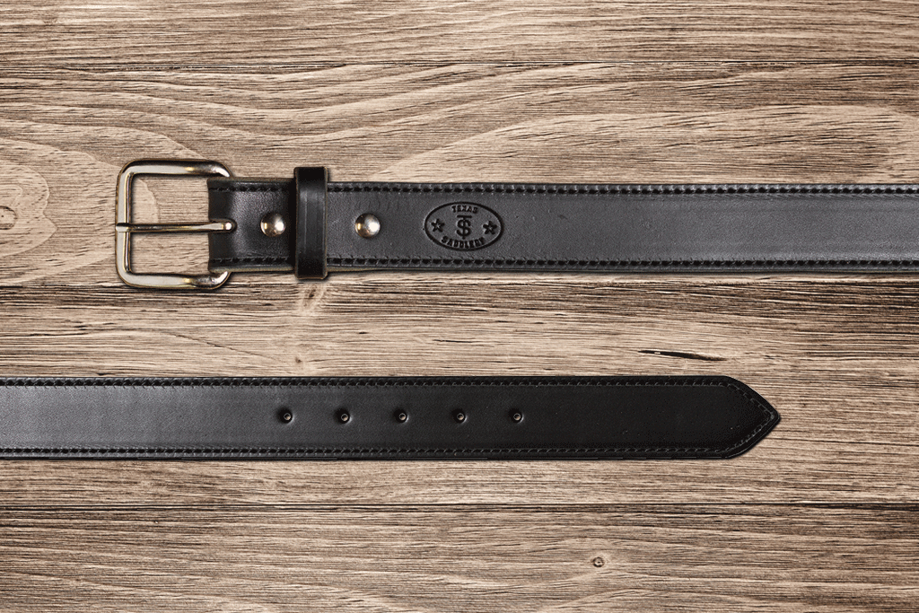 Black Latigo Belt 48 / Black