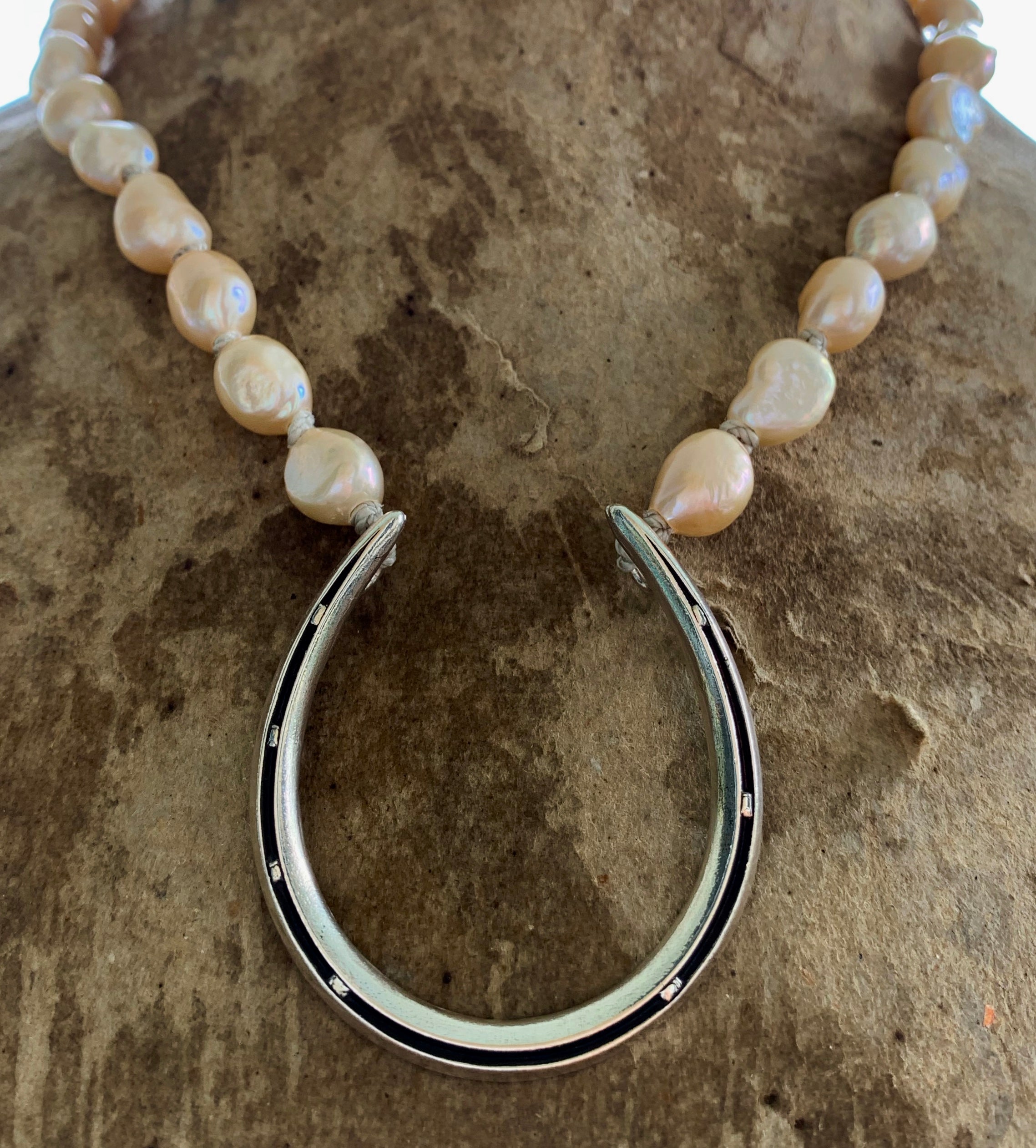 Big Luck on Big Pearls Horseshoe Necklace
