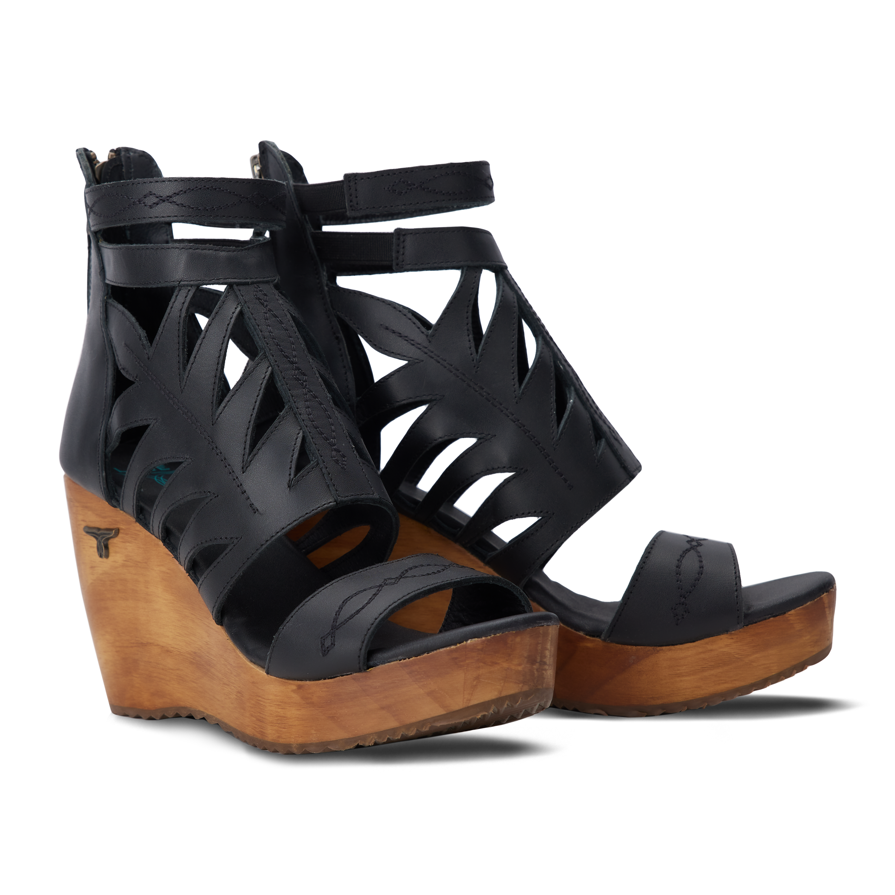 Becca Wedge - Jet Black