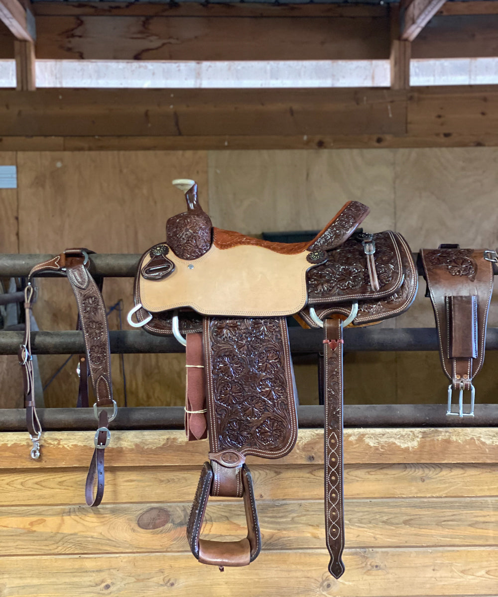 Chocolate Pro Series Saddle